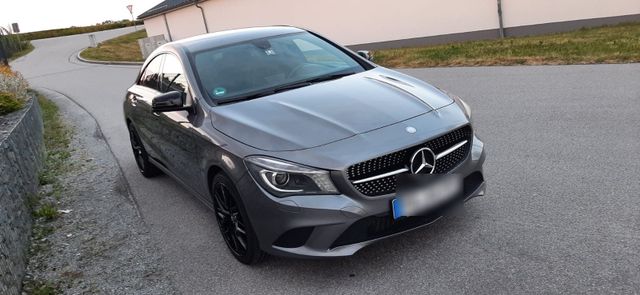 Mercedes-Benz CLA 220 CDI /Navi Kamera