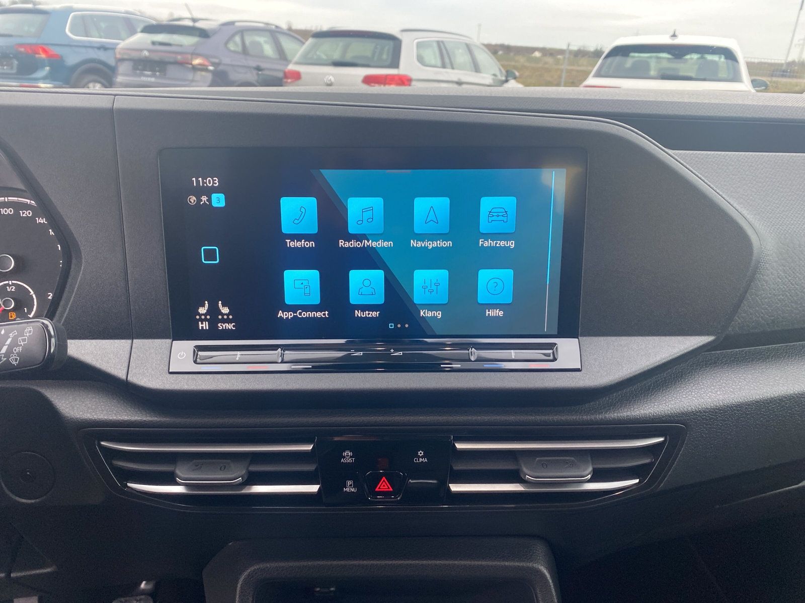 Fahrzeugabbildung Volkswagen Caddy 2.0 TDI Life NAVI KAMERA PANO ACC