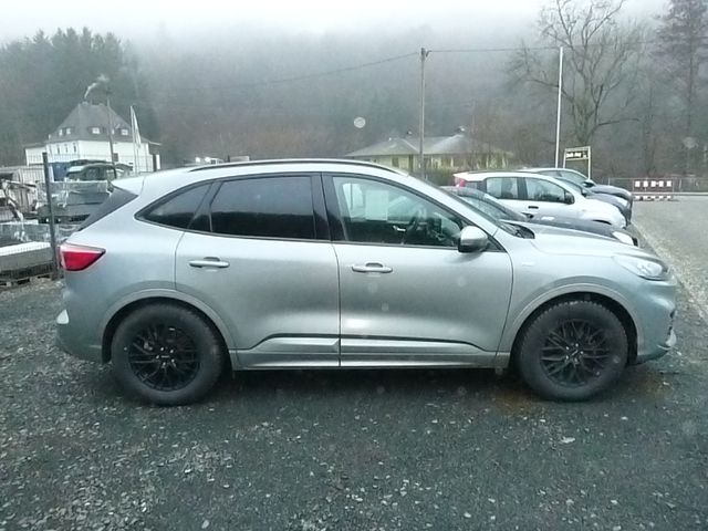 Kuga ST-Line X