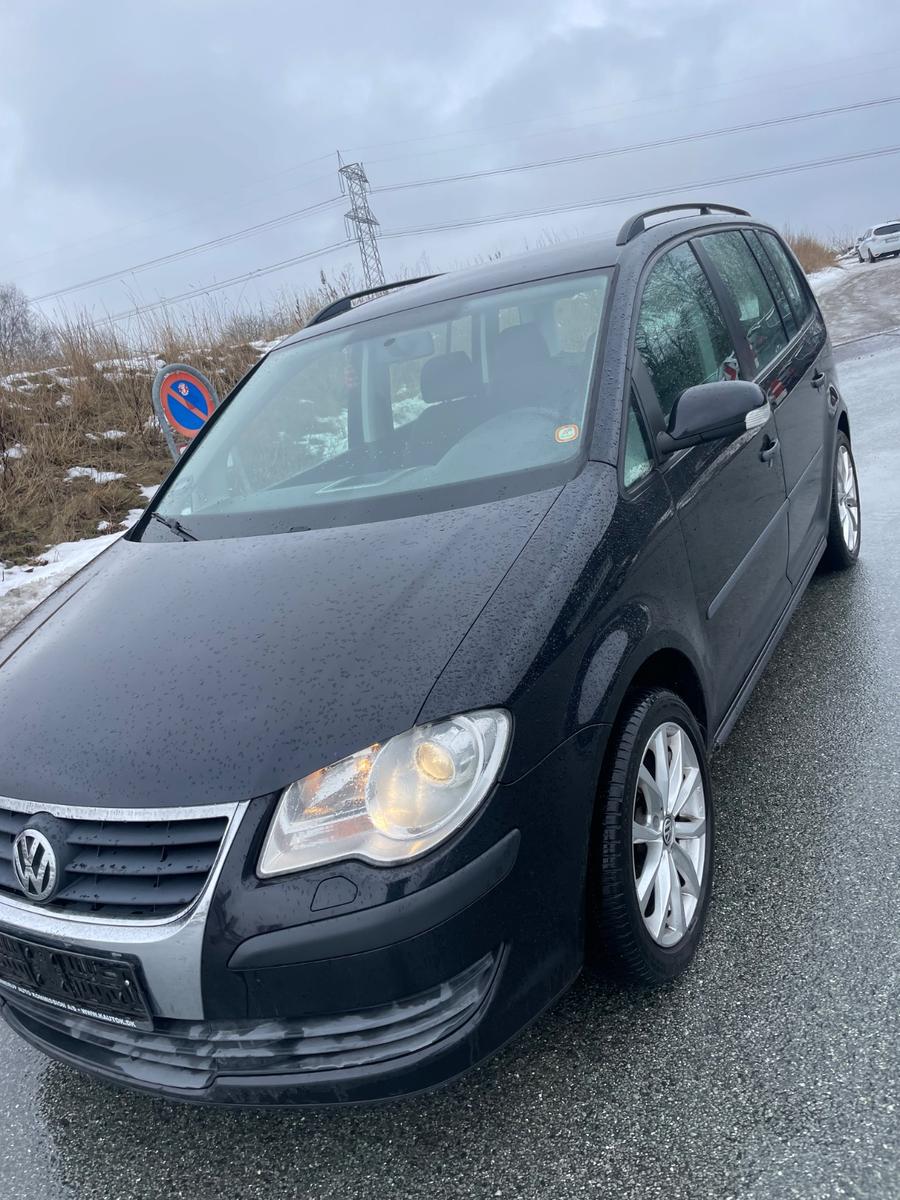 Volkswagen Touran Conceptline