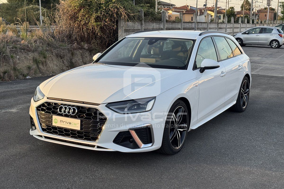 Audi AUDI A4 35 TFSI S line edition