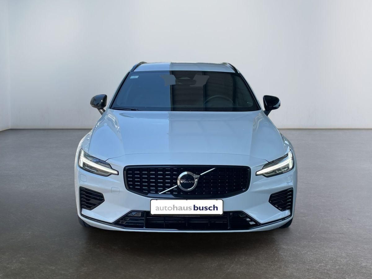 Volvo V60 Kombi Plus Dark T8 Recharge Plug-In Hybrid A foto 9