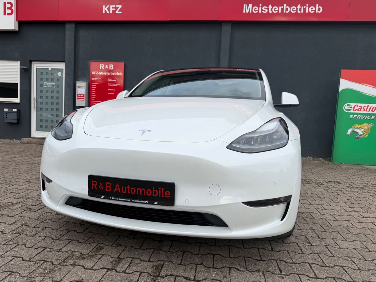 Tesla Model Y Performance Dual AWD Gigafactory foto 2