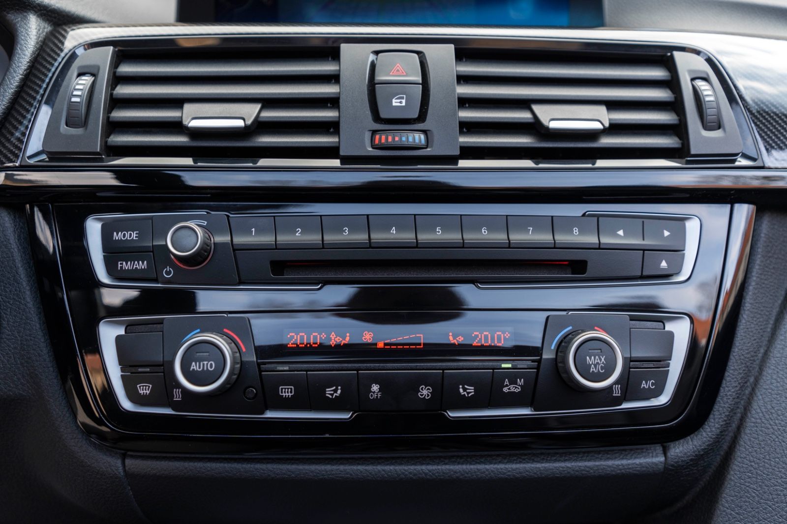 Fahrzeugabbildung BMW 435I Cabrio M-PERFORMANCE H&K KAM NAV ALC CARBON