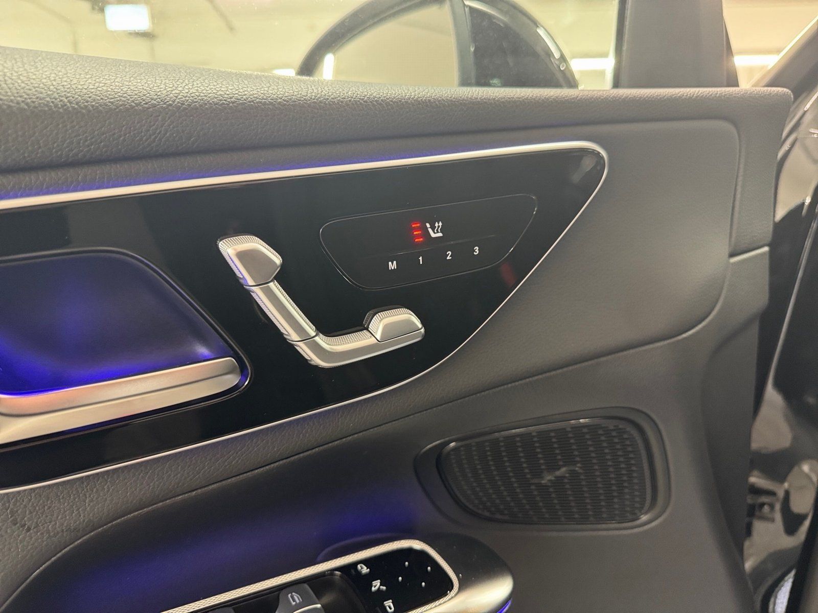 Fahrzeugabbildung Mercedes-Benz GLC 300 e 4M Avantg*360*AHK*Distronic*Memory*LED