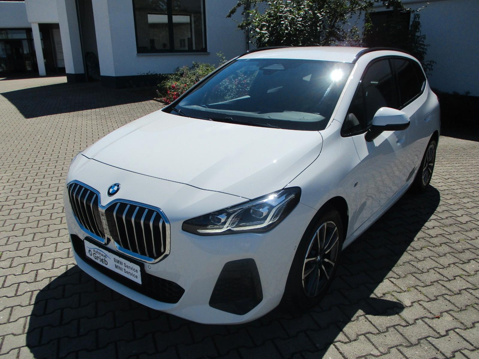 BMW 218 i M Sport Active Tourer  AHK DA +