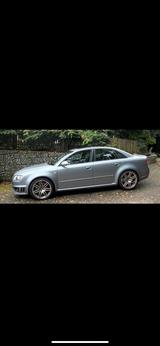 Audi RS4 Limousine - Audi RS4 in Essen