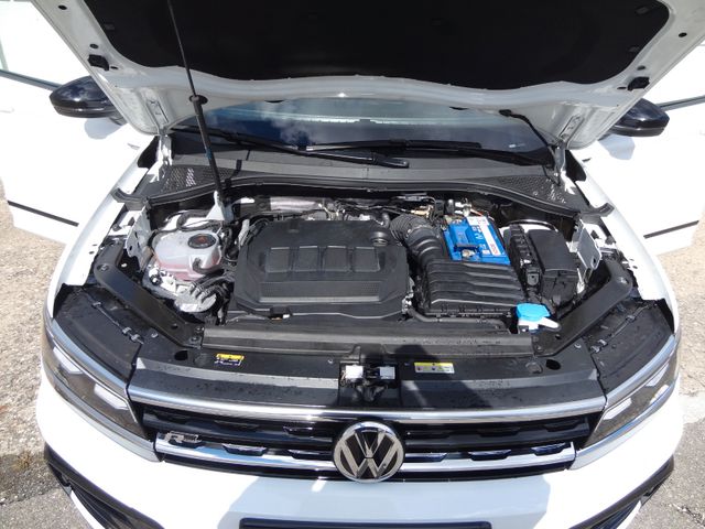 Fahrzeugabbildung Volkswagen Tiguan Allspace/2 x R-Line/Navi/AHK/DSG/Allrad/