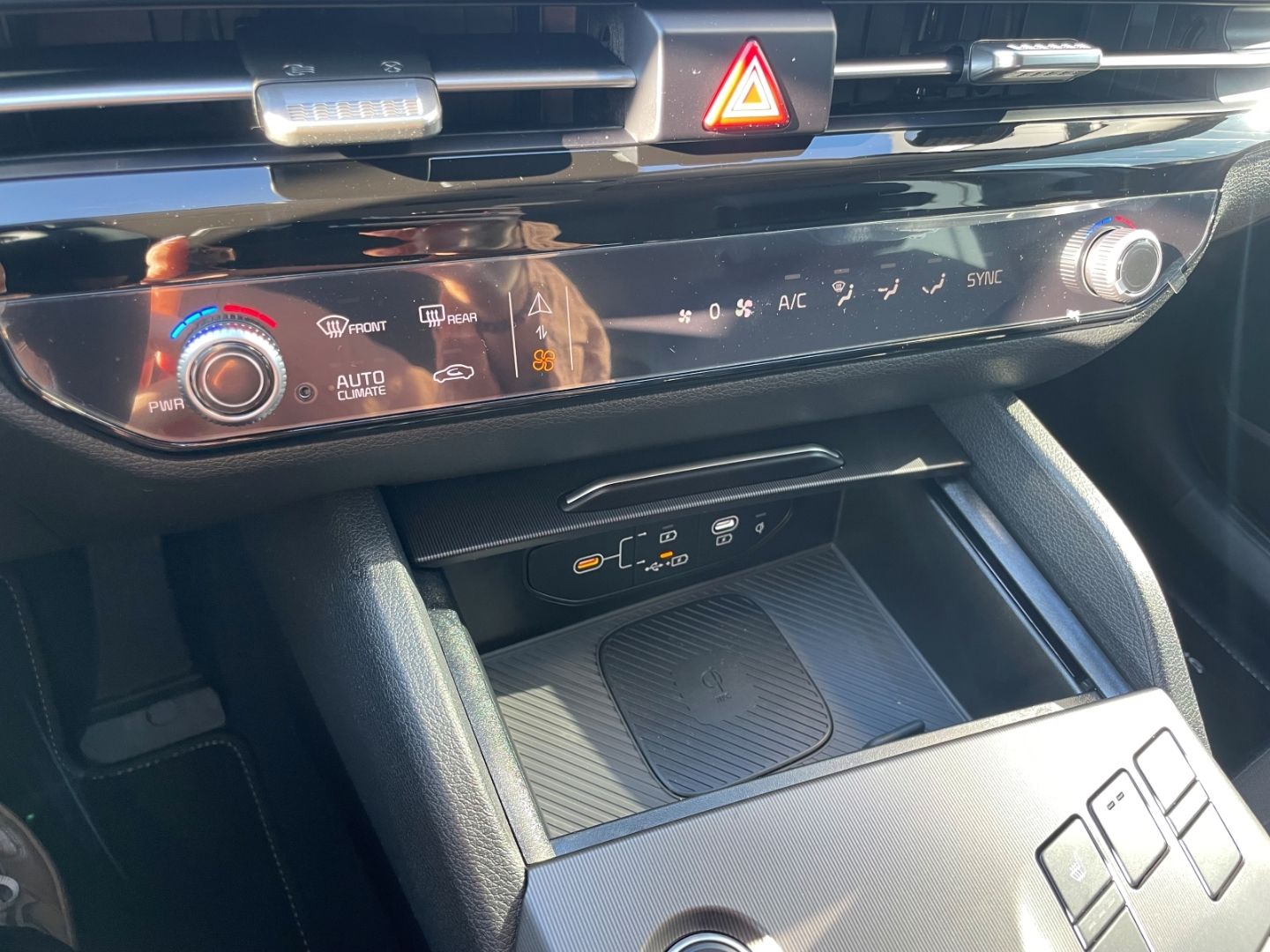 Fahrzeugabbildung Kia Sportage Spirit 360 Kamera LED totWinkAss SHZ