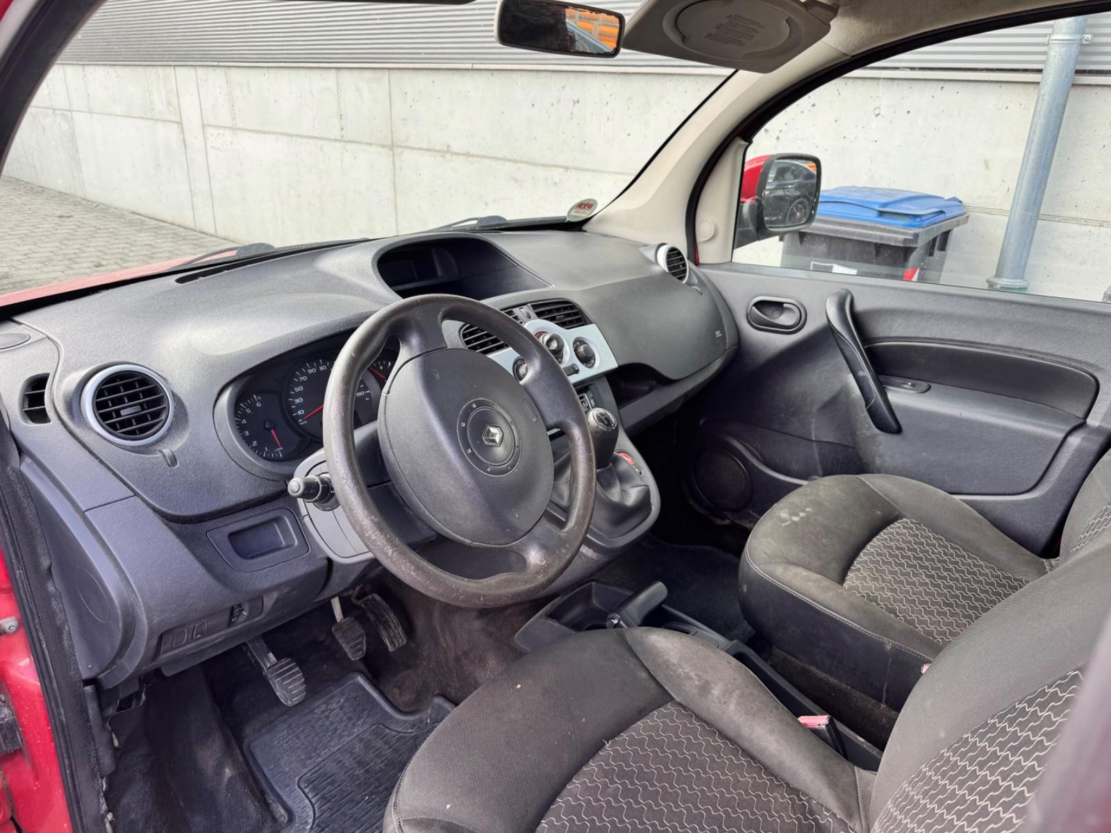 Renault Kangoo 2012 — photo 9