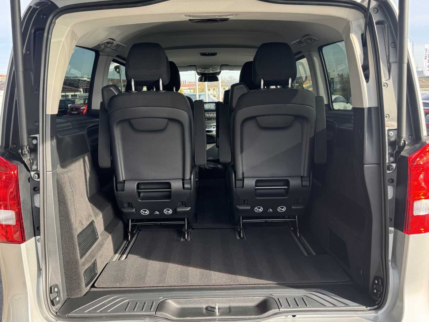 Fahrzeugabbildung Mercedes-Benz V 220 d EDITION DISTRONIC MBUX Kamera 6Sitze