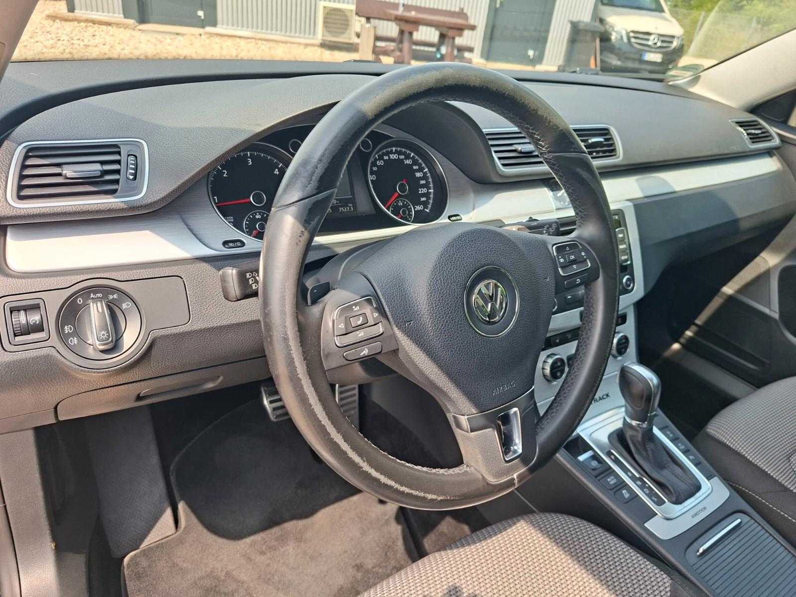 Volkswagen Passat Alltrack 2013 — photo 14