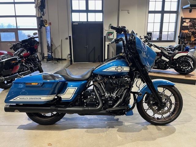 Harley-Davidson FLHXST*FAST JOHNNIE*ÖHLINS*STREET GLIDE ST*117