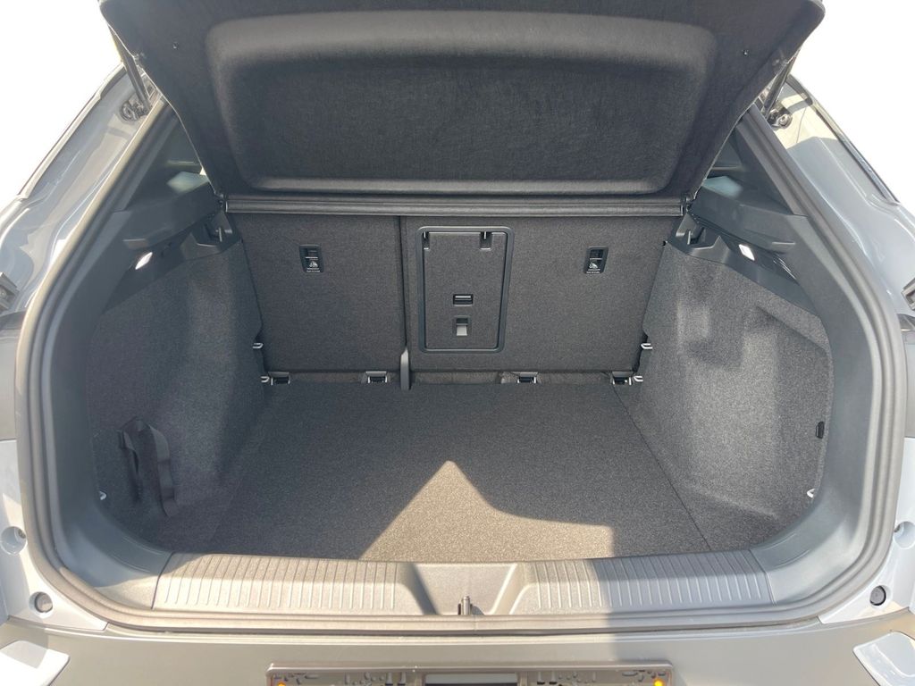 VW ID.4 Pro 77 kWh 210 kW Pro Kamera Navi - Bild 7