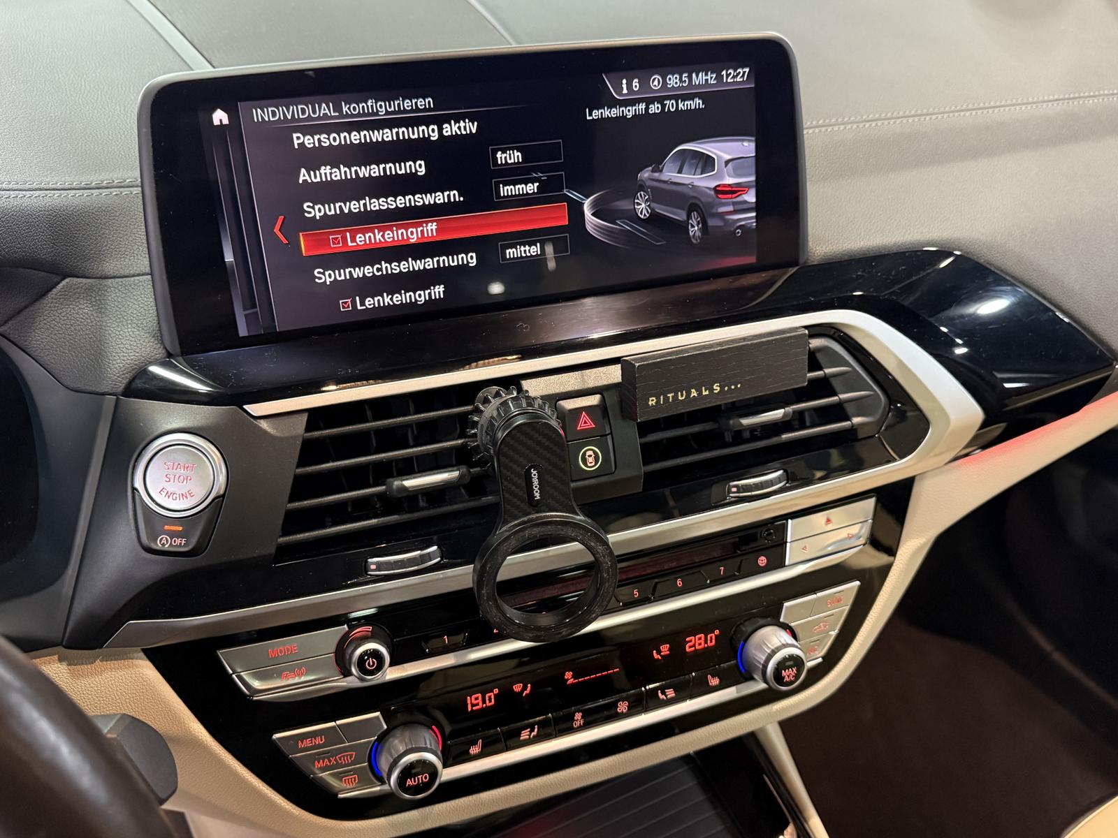 BMW X3 M40 i +PANO+STANDHEIZ.+AHK+360*KAMERA+