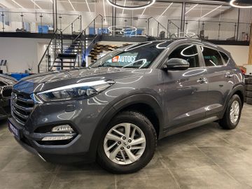 Hyundai Tucson Premium 4WD *AHK*KAMERA*NAVI*PANO*LEDER*