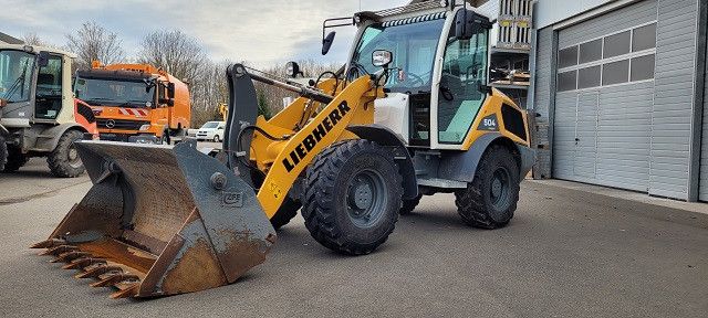 Liebherr 504