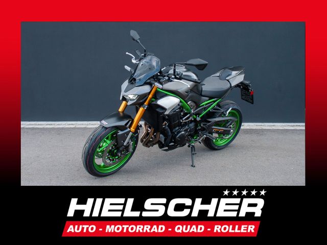 KAWASAKI Z 900 SE 2026 Performance + AKRA + Quickshifter