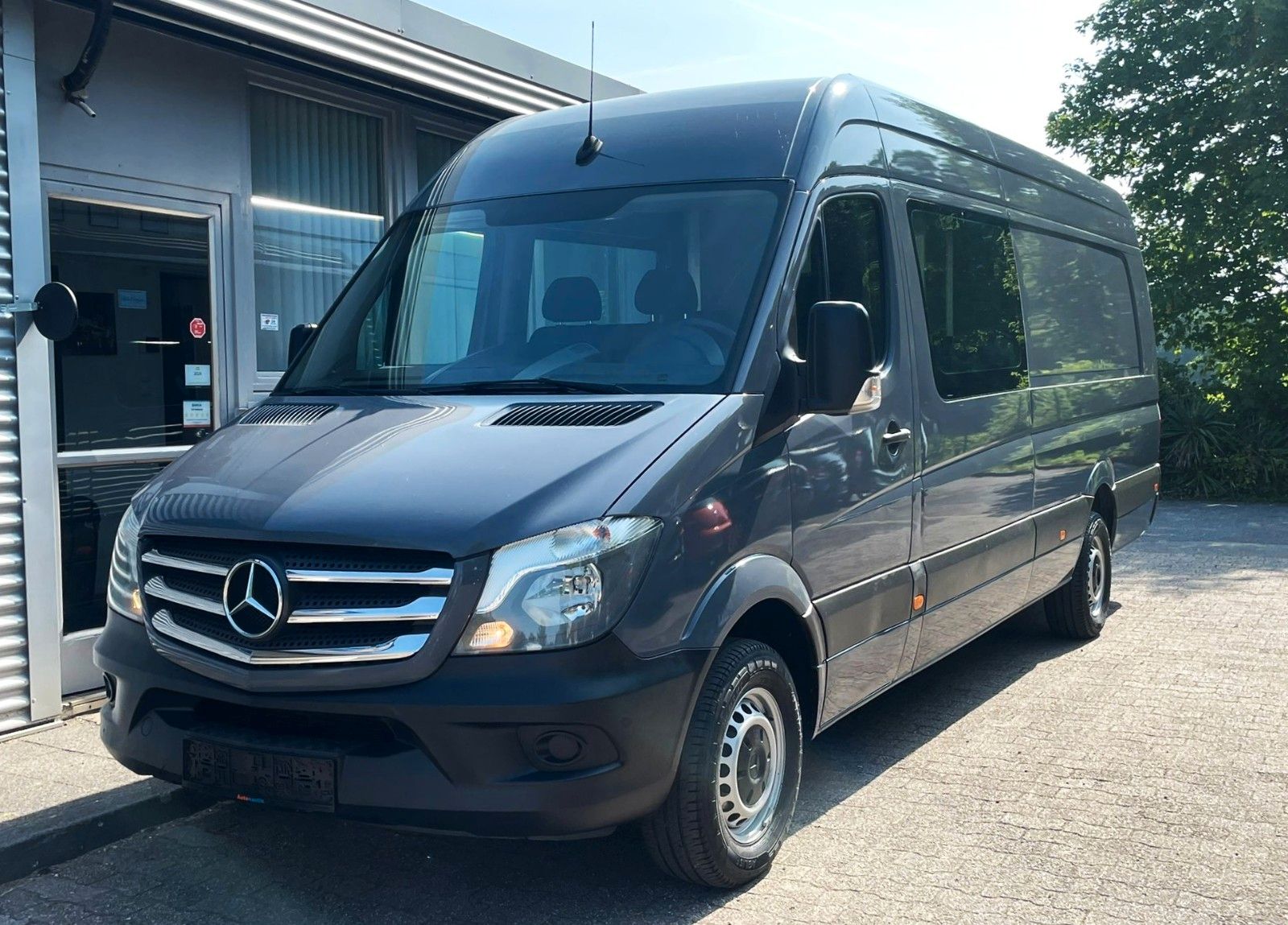 Fahrzeugabbildung Mercedes-Benz SPRINTER DOKA MAXI AUTOMATIK KLIMA  NAVI LUFTFED