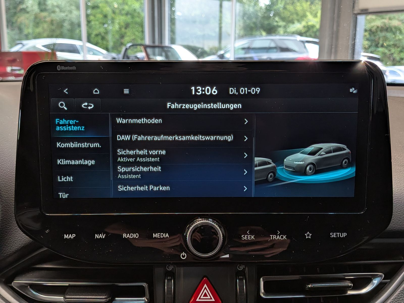 Fahrzeugabbildung Hyundai i30 1.5 N-Line LED*CARPLAY*CAM*PANO*KEYLESS*18"