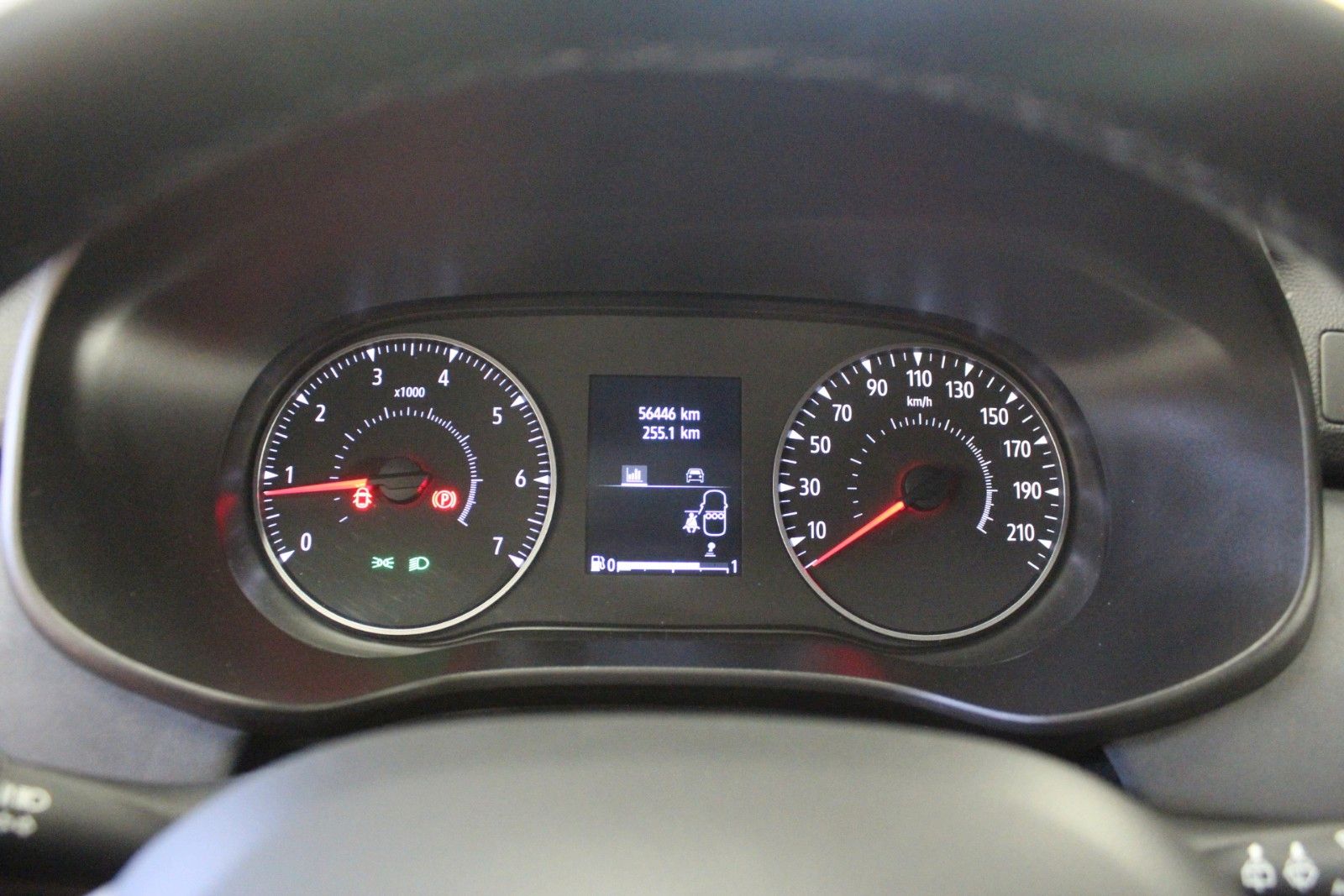 Fahrzeugabbildung Dacia Jogger TCE 110 Extreme+ 5-Sitzer *AHK*