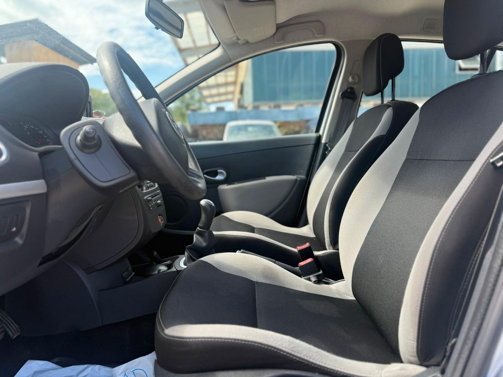Renault Clio 2012 — photo 6