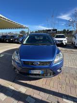 Ford Focus 1.6 (115CV) 5p. Bz.- GPL Titanium - Ford Focus mit LPG-Antrieb
