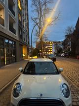 MINI One First One - MINI ONE in Hamburg