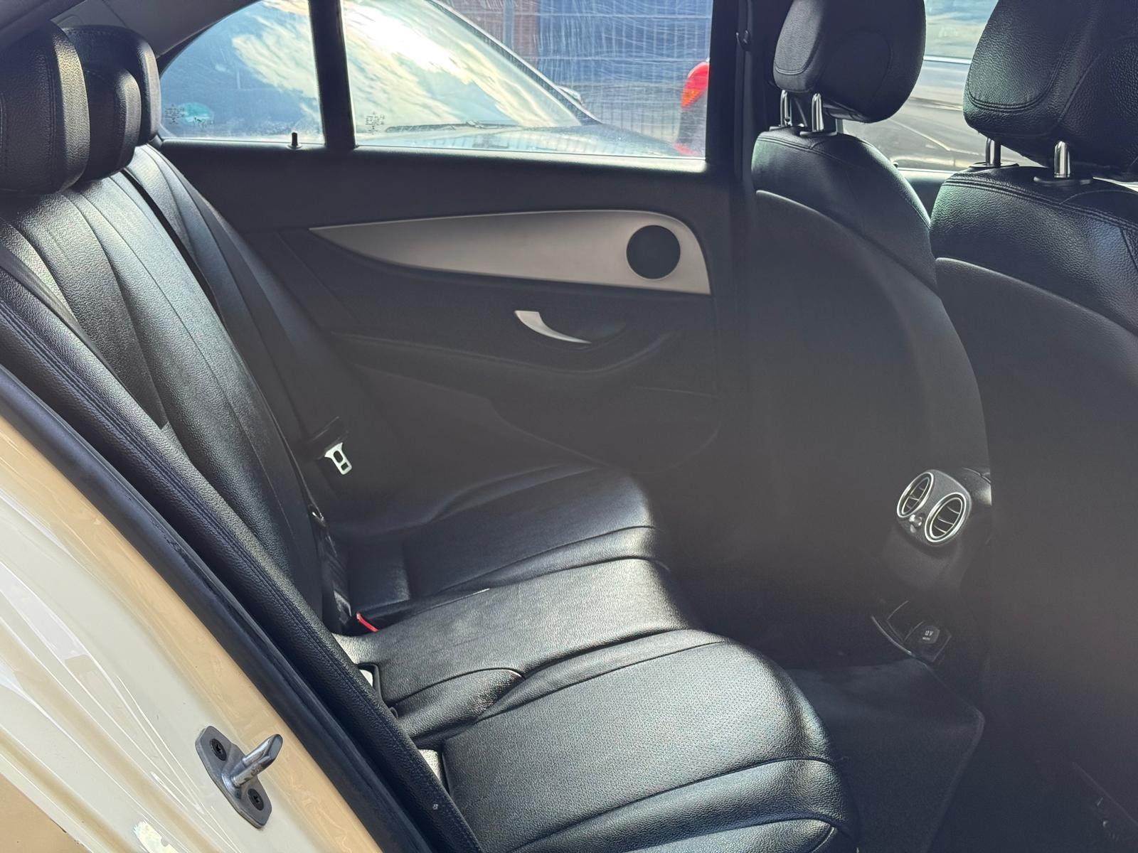 Mercedes-Benz E 220 d Autom.