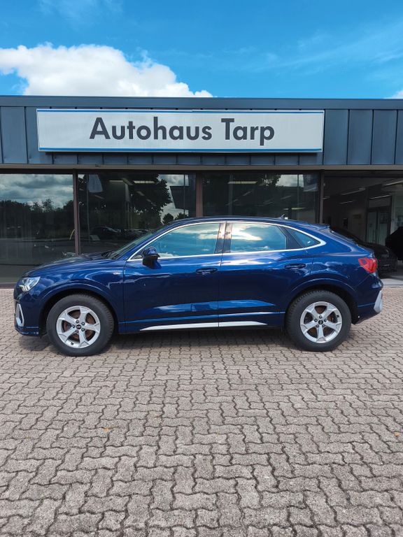 Image of Audi Q3