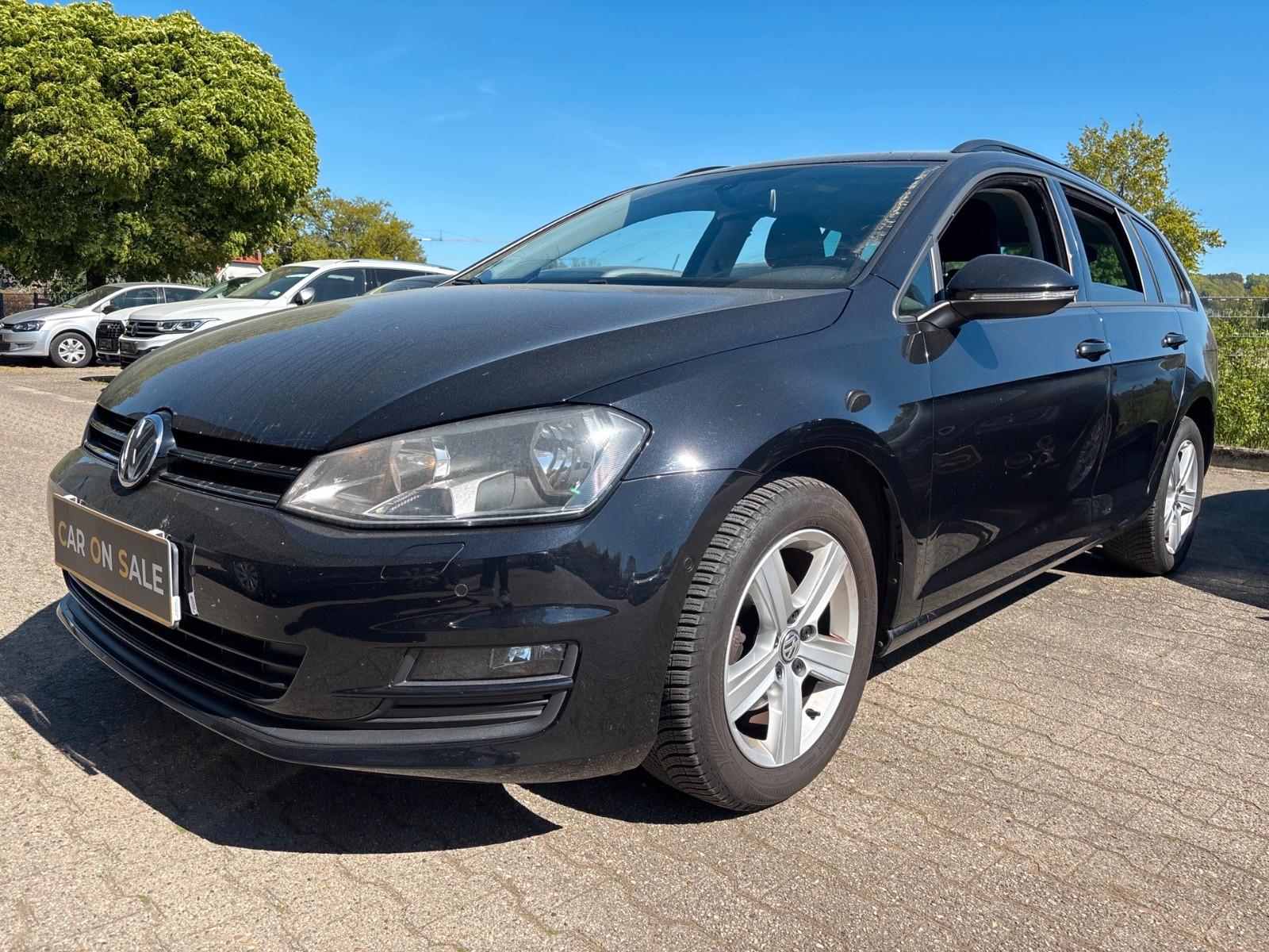 Volkswagen Golf VII Variant Comfortline +PDC+ +MFL+ +PARKA+