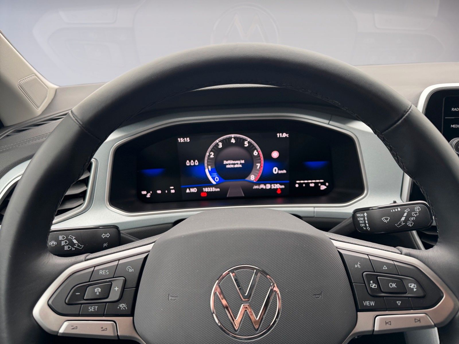 Fahrzeugabbildung Volkswagen T-Roc Life GOAL 1.0 TSI