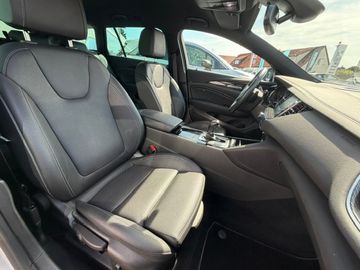 Opel Insignia - 9