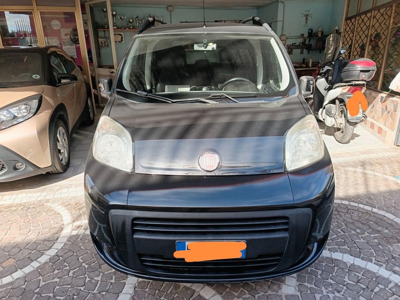 Fiat Qubo 2013 — rear view