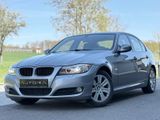 BMW 320i Lim. 1.HAND|XENON|KLIMA|FACELIFT| - BMW 3er Reihe aus 2010: Facelift