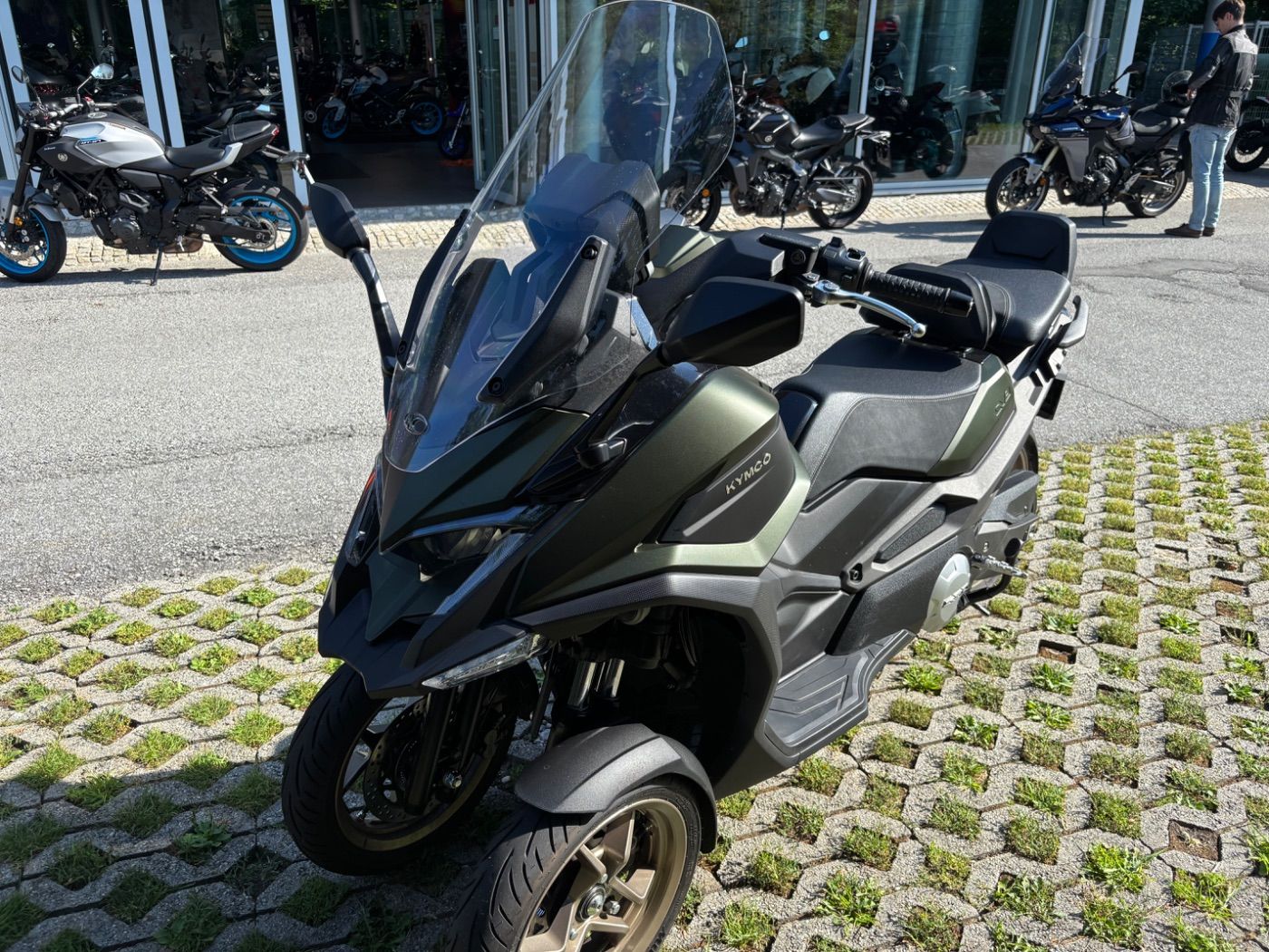 Fahrzeugabbildung Kymco CV3