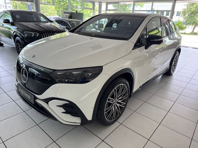 EQE 350+ SUV AMG Line Premium Pano AHK Memory 36
