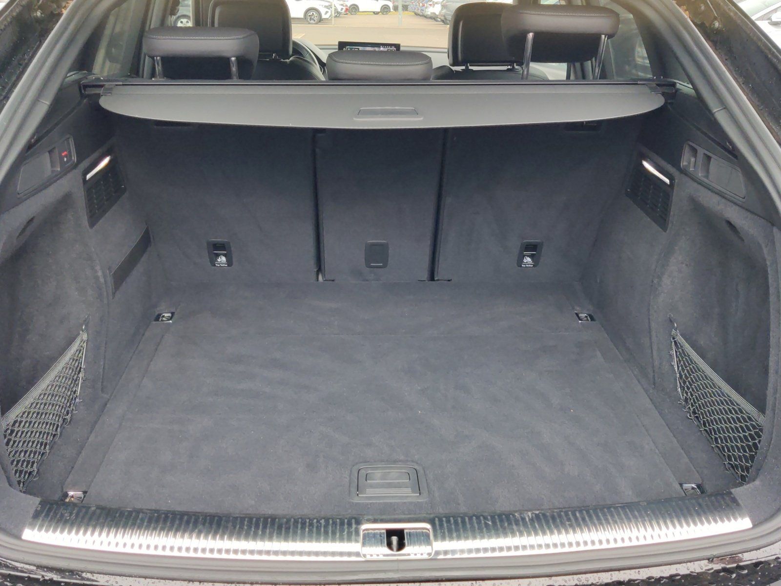 Fahrzeugabbildung Audi Q5 Sportback 40 2.0 TDI quattro S-Line AHK,HUD