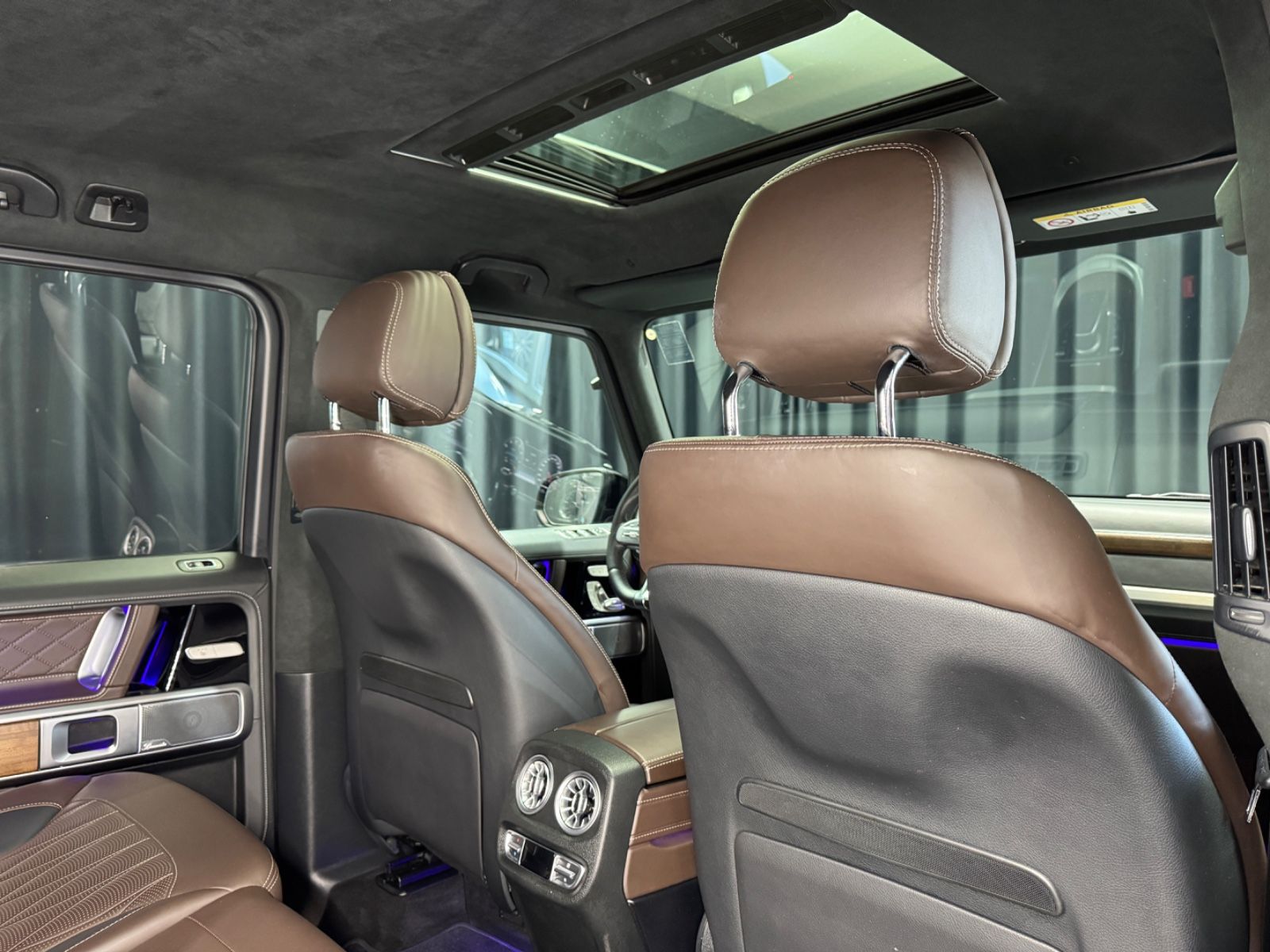Fahrzeugabbildung Mercedes-Benz G 63 AMG|PERFORMANCE|MASSAGE|AMG-DRIVER|VOLL