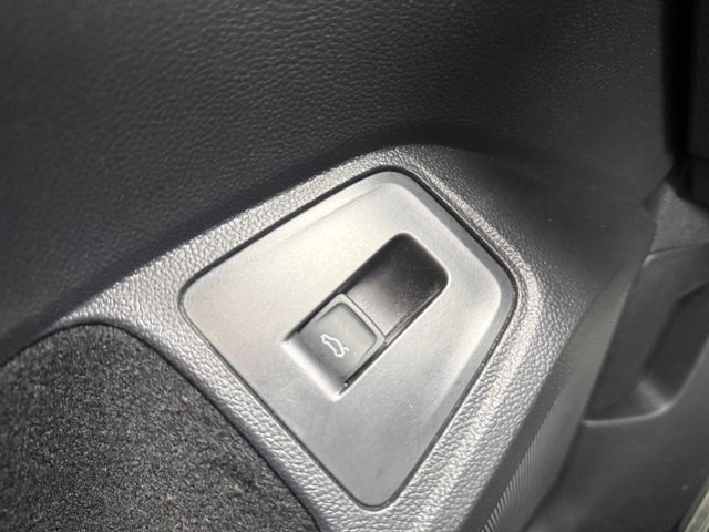 Tiguan Allspace R-Line 2.0 TSI 4Motion Pano Navi