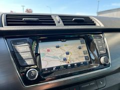 Fahrzeugabbildung Skoda Fabia Navi ACC LED Kamera Sitzhzng SmartLink