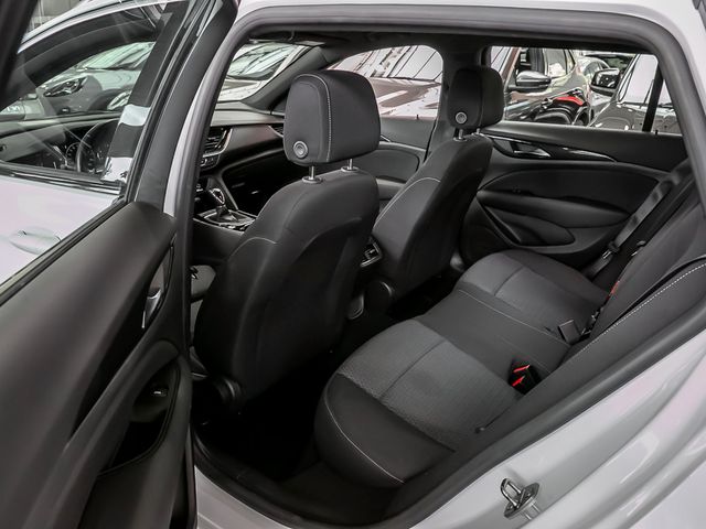 Opel Insignia B Sports Tourer 2.0 Elegance Ergonomie