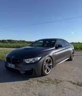 BMW M4 *sehr gepflegt  - graue BMW M4