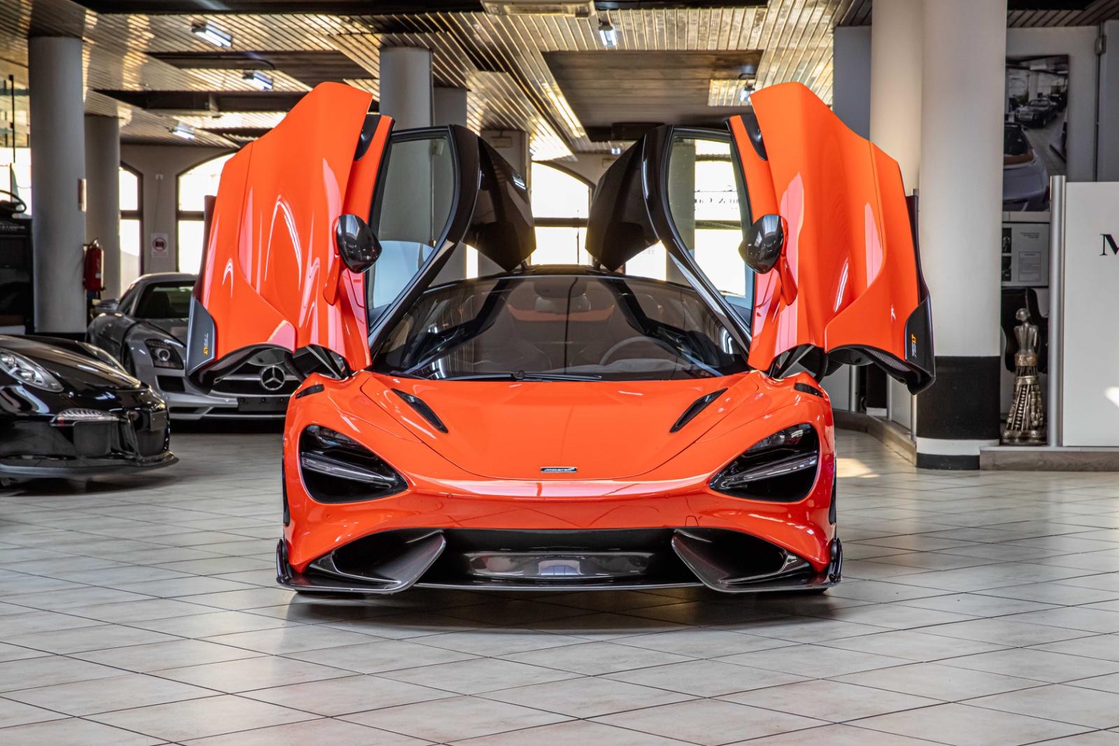 McLaren 765 LT - Senna Seats - Carbon - Service MC