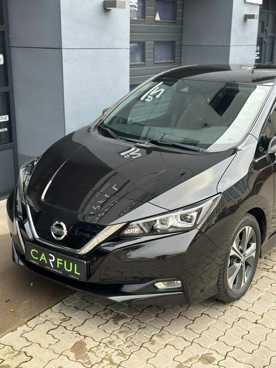 Nissan Leaf 150 PS 40KWH Tekna
