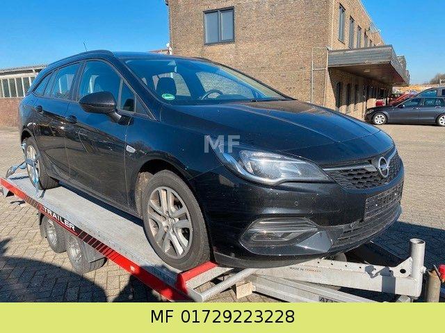 Opel Astra K Sports Tourer AUTOMATIC.