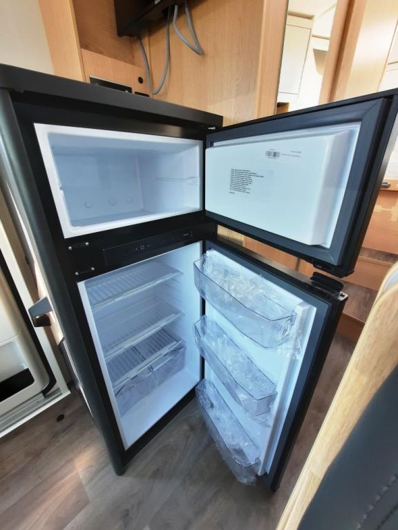 Fahrzeugabbildung Sunlight T 67S Adventure Edition Verfüg./Sparen Sie 11.12