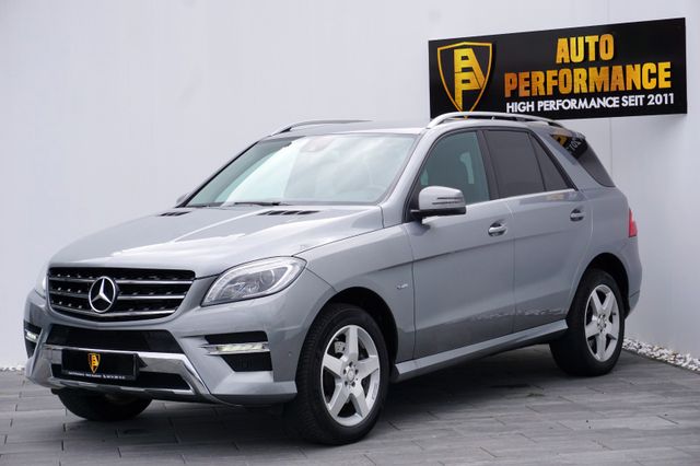 Mercedes-Benz ML 350 CDI AMG-Line~Navi~AHK~Bi-Xenon