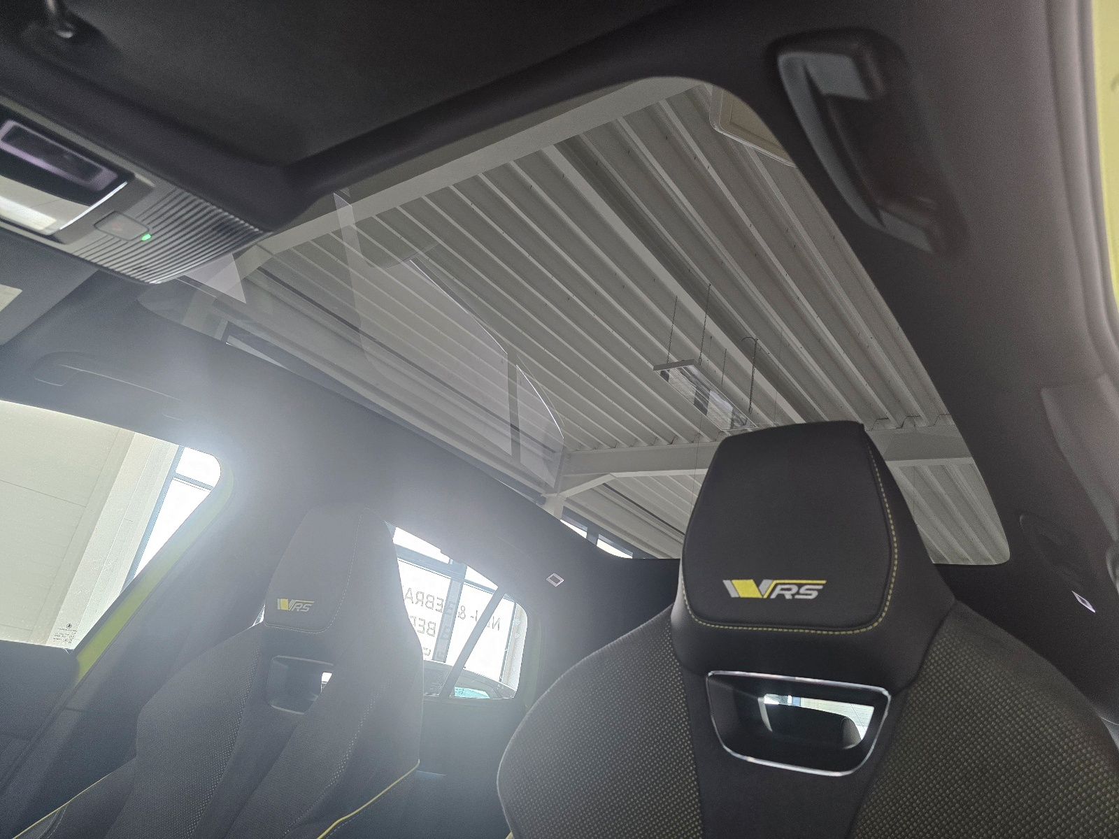 Fahrzeugabbildung SKODA Enyaq Coupé RS Lounge MATRIX AHZ HUD RFK SHZ ACC