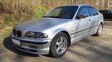 BMW 320i (E46)  Top gepflegt, TÜV bis 2027 - BMW 320 aus 2001: 320i